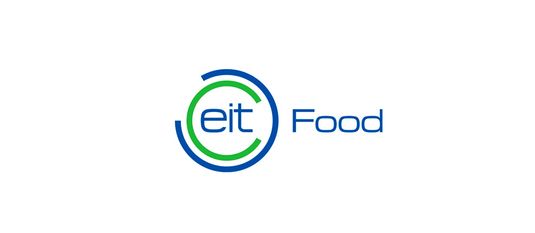 Logo EIT Food s modro-zeleným kruhom a textom EIT Food na bielom pozadí